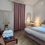 Wadi Bani Khalid - Al Joud Green Hostel
